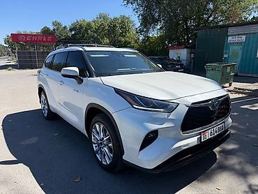 volvo 6×2: Toyota Highlander: 2020 г., 2.5 л, Гибрид, Кроссовер — 2
