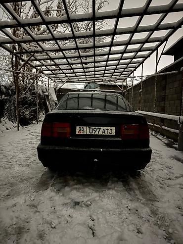 Volkswagen: Volkswagen Passat: 1994 г., 2 л, Механика, Бензин, Седан — 8