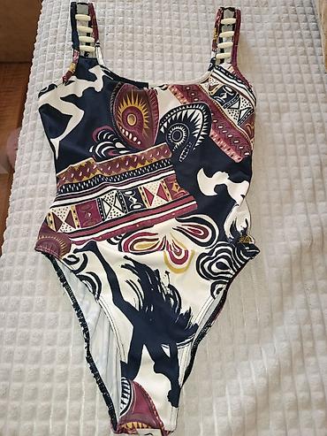 pull and bear turkey: Desigual jednodelni ženski kupaći kostim sa atraktivnim etno/tribal — 3