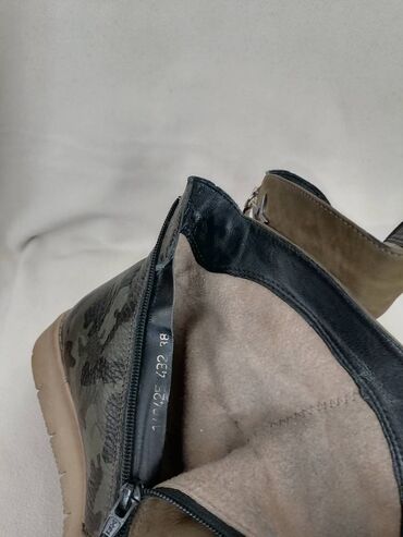 Gležnjače: Gležnjače, Stefano, 38 — 4