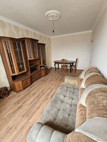 Köhnə tikili: Bakı, 3 otaqlı, Köhnə tikili, m. Neftçilər, 67 kv. m — 1