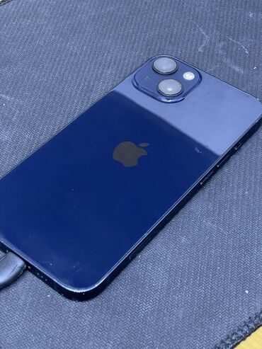 Apple iPhone: IPhone 13, Б/у, 128 ГБ, Синий, Чехол, 90 %
