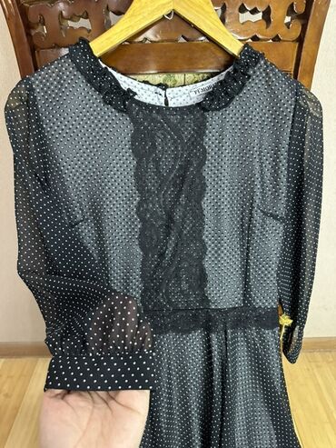 платья для спортивных бальных танцев для детей: Женское платье в горошек - Цвет: черный с белым мелким горошком - lalafo.kg да платья для спортивных бальных танцев для детей: Женское платье в горошек - Цвет: черный с белым мелким горошком -