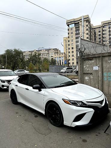 Toyota Camry: 2018 г., 2.5 л, Автомат, Бензин, Седан at lalafo.kg Toyota Camry: 2018 г., 2.5 л, Автомат, Бензин, Седан