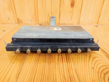 Radio: Volqa Qaz 24 radiosu Orginal Volqa Qaz 24 radiosudur Komplekt satilir — 13