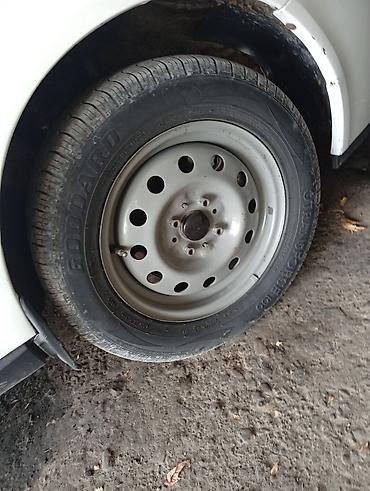 mercedes 180 b: 14 lük disk təkər 4 birlikdə 200 m İsdeyen əlaqə saxlasın endirim — 1