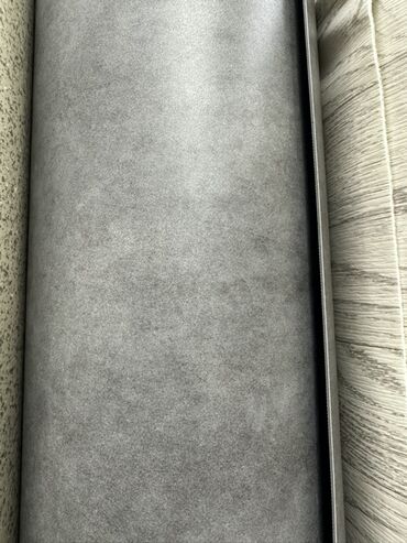 Линолеум: Рулон линолеума с мелкодисперсным узором. Представлен в нескольких — 2