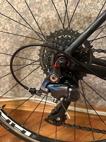 Спорт и хобби: Cube Attain yol velosipedi - Çərçivə: Cube Attain, yüngül alüminium — 3