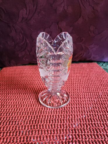 Ostali kućni dekor: Vaza nova rucni rad Anna Huite. kristal,led,brusen kristal. 70te — 4