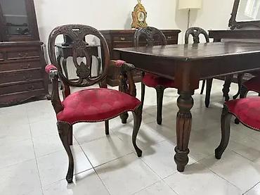 lenjivac sid: Trpezarijski sto i stolice (6 komada) 🍽️✨ Dobro stanje. 🏠 Dimenzije — 2