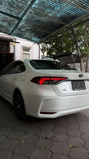 тайота электромобиль: Toyota Corolla: 2022 г., 1.8 л, Автомат, Гибрид, Седан — 8