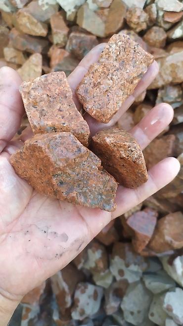 Фасадные гранитные плитки: Гранитный бутовый камень (фракция примерно 50–120 мм) - Натуральный — 3