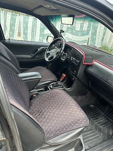пежо 301: Volkswagen Passat: 1995 г., 1.8 л, Механика, Бензин, Седан — 2
