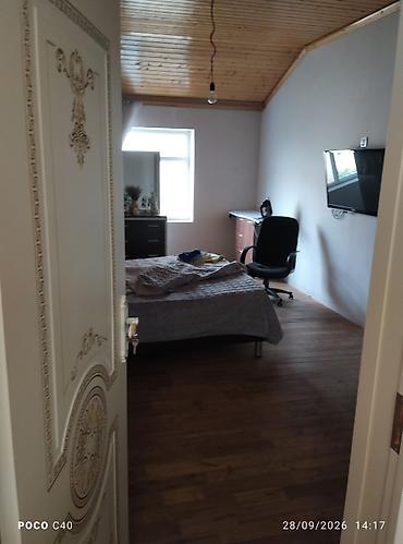 Həyət evləri və villaların satışı: 6 otaqlı, 6 kv. m, Orta təmir — 39