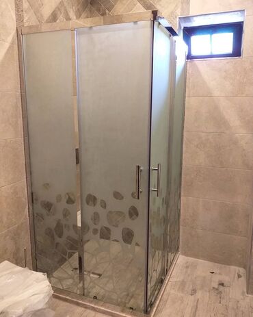 Duş kabinaları, arakəsmələr: Yeni Üstü açıq kabina, Künc üçün, Pulsuz çatdırılma — 27
