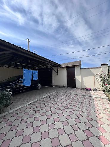 Долгосрочная аренда домов: 300 м², 6 комнат, Амбарная, Лоджия, Парковка — 4