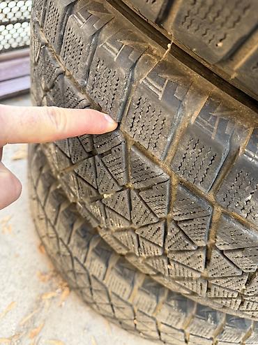 Шины: Шины 265 / 65 / R 17, Зима, Б/у, Комплект, Япония, Bridgestone — 4