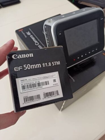 Fotokameralar: Peşəkar və yarı-peşəkar çəkilişlər üçün tam hazır studio set satılır — 3