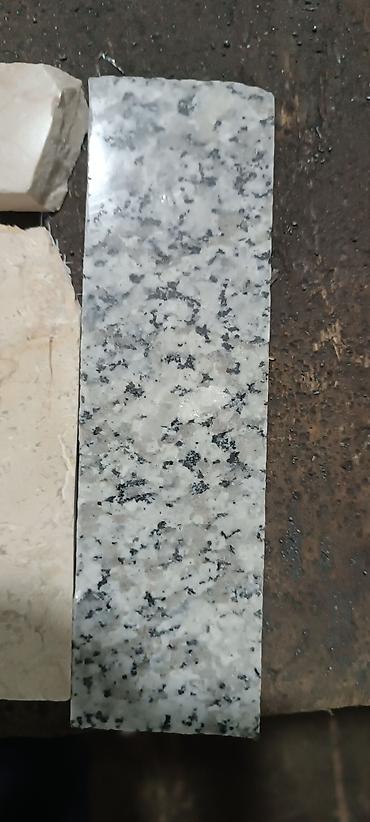 termo qranit: Qranit və mərmər plitələr – müxtəlif rəng və naxışlarda, cilalanmış — 10