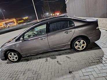 cl 7: Honda Civic: 2009 г., Автомат, Гибрид, Седан — 2