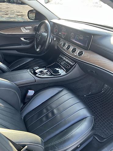 Mercedes-Benz: Mercedes-Benz E-Class: 2017 г., 2.2 л, Автомат, Дизель, Седан — 12