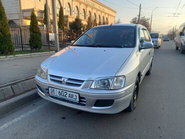 Honda: Honda Fit: 2000 г., 1.5 л, Вариатор, Бензин, Универсал
