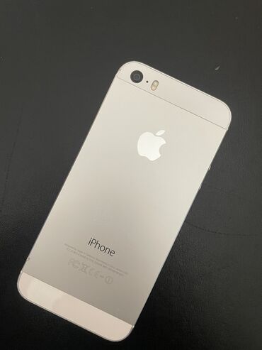 Apple iPhone: IPhone 5s, Б/у, < 16 ГБ, Белый, Зарядное устройство, Защитное стекло, Чехол