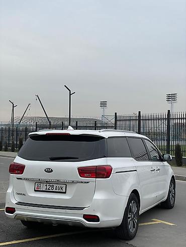 Kia: Kia Carnival: 2018 г., 2.2 л, Автомат, Дизель, Минивэн — 11
