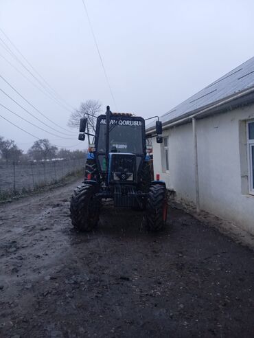 Traktorlar: Traktor Belarus (MTZ) 89.2, 2014 il, 89 at gücü, motor 0.1 l, İşlənmiş