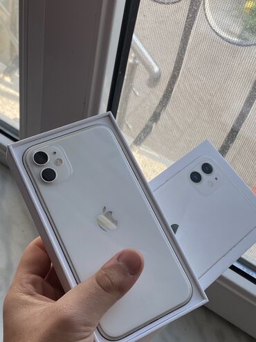 Apple iPhone: IPhone 11, 128 GB, Ağ, Zəmanət, Simsiz şarj, Face ID