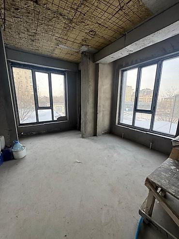 Продажа квартир: 3 комнаты, 92 м², 2 этаж — 7