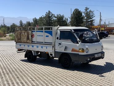 Hyundai: Hyundai Porter: 2002 г., 2.5 л, Механика, Дизель — 2