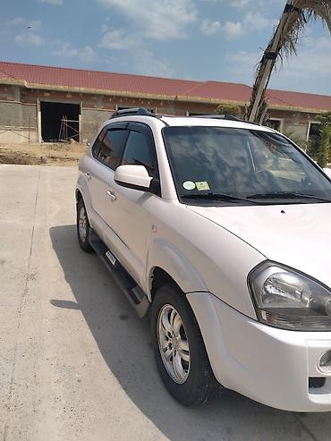 maşın cuxol: Hyundai Tucson: 2 l | 2008 il Ofrouder/SUV — 3