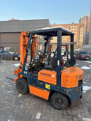 Погрузчики: Погрузчик, Toyota, Колесный, Вилочный — 2