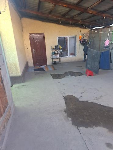 Продажа коттеджей и домов: Продаётся дом с.Нижний Ала-Арча 56 м.кв 4комн.1кухня санузел в доме — 15