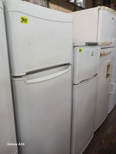 indesit soyuducu satilir: İşlənmiş 2 qapılı Indesit Soyuducu Satılır