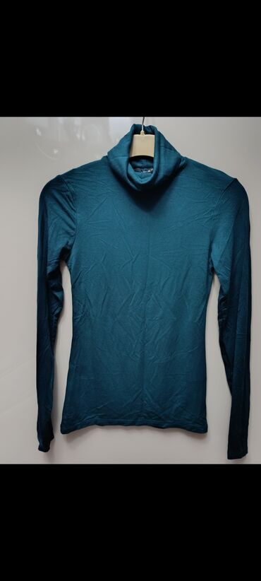 Köynək və bluzalar: Xs-s ölçü koftalar her yenidir heç geyilmeyib, 3u sadece 1defe geyilib — 9