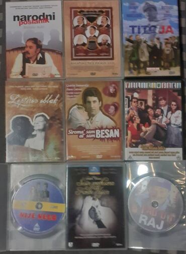 Kasete, CD i DVD: Kolekcija originalnih DVD izdanja domaćih filmova i serija - Filmovi — 10