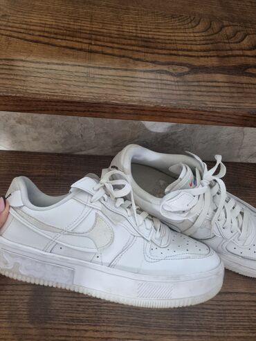 Patike: Nike, 42, bоја - Bela na lalafo.rs Patike: Nike, 42, bоја - Bela
