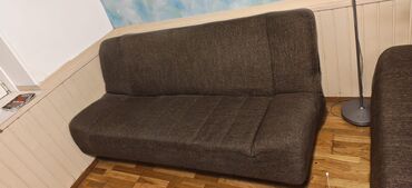 Sofe i kaučevi: Kauc (lezaj) klik-klak sistem sa makazama. Braon boja. U perfektnom — 2