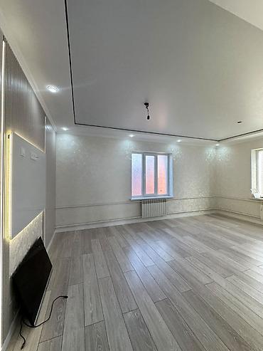 Продажа коттеджей и домов: 5 комнат, 200 м², 4 соток, Бишкек, Рухий Мурас ж/м Агентство недвижимости — 7