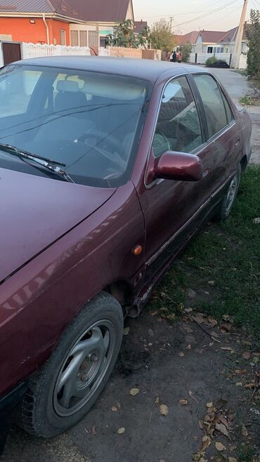 мото байк: Hyundai Elantra: 1996 г., 1.6 л, Механика, Бензин, Седан