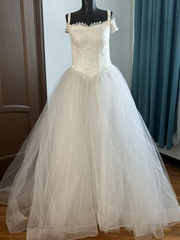 Toy paltarları: GƏLİNLİK BİZNESİ SATILIR! Əgər gəlinlik biznesi açmaq istəyirsinizsə — 33