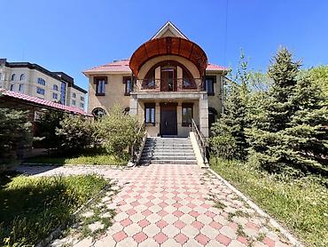 уч: 5 жана андан көп, 289 м², 8 соток, Төмөнкү Ала-Арча, Риелтор — 2