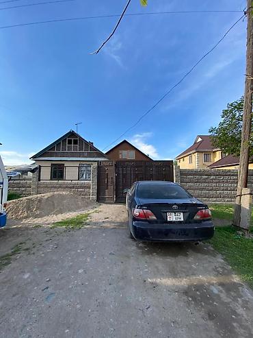 чон: Шашлыш турдо уй сатылат. Участок 15 соток. Участокто 2 уй бар, чон — 1