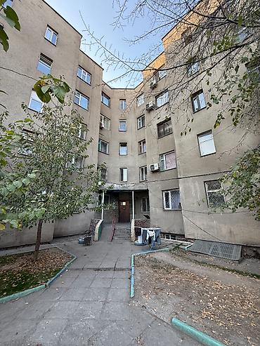Батирлер: 1 бөлмө, 34 м², Жеке план, 3 кабат, Эски ремонт — 1