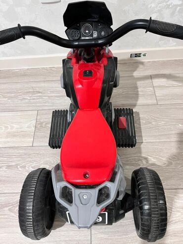 трёхколесный мотоцикл: Балдар электрокары