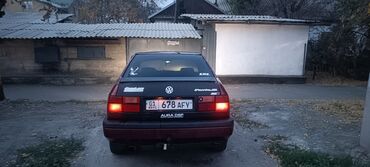 Volkswagen: Volkswagen Vento: 1992 г., 1.8 л, Механика, Бензин, Седан — 4