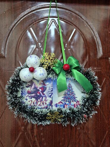 Yeni il oyuncaqları və bəzəkləri: Yeni il üçün əl işi bəzəklər və qapı asmaları - Temalar: at — 3