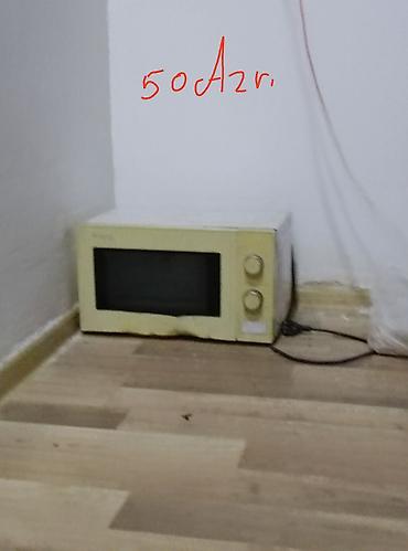 ağıllı lovhə qiyməti: - Monitor + klaviatura komplekti. Ekranın çərçivəsində “moonx” yazısı — 2